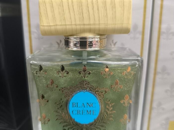 perfume black creme